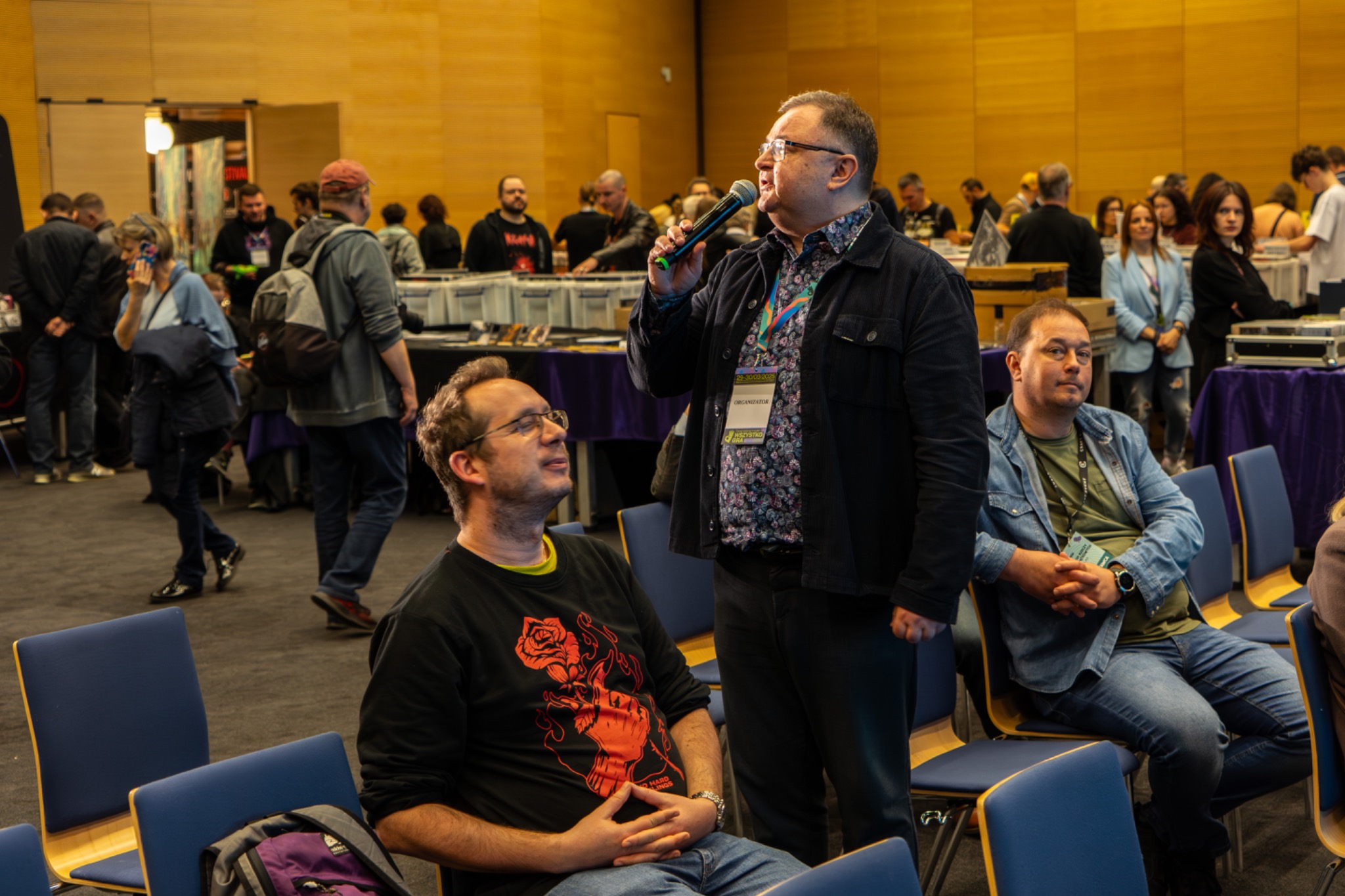 Prelekcja i rozmowa na scenie